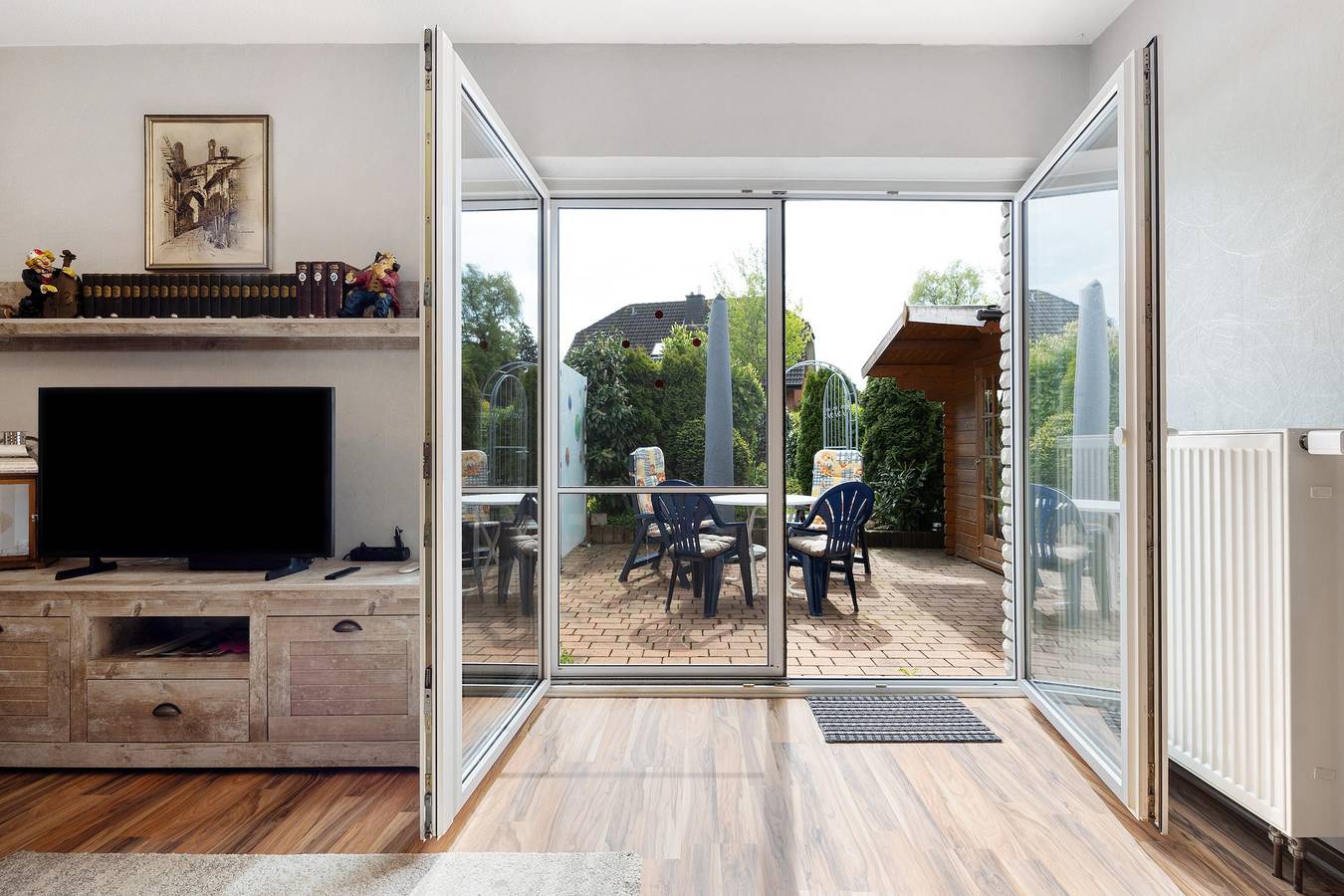 Ganze Wohnung, Ferienwohnung 'Akazie' mit privater Terrasse und Wlan in Löhne, Nordrhein-Westfalen