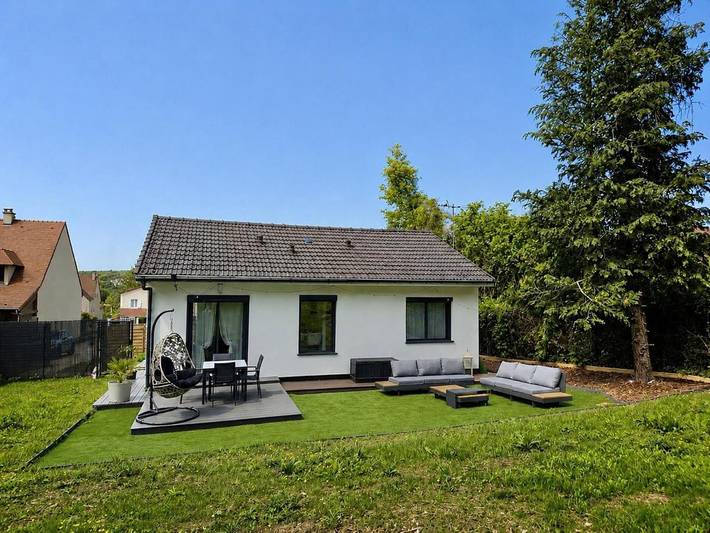 Appartement de vacances pour 4 personnes, avec terrasse ainsi que jardin et vue