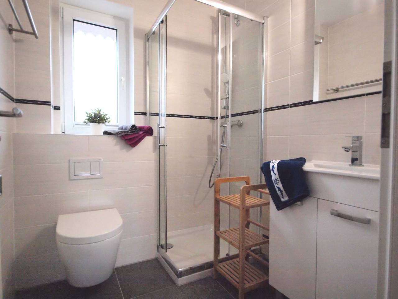 Ganze Wohnung, Anker mit umzäunter Sonnenterrasse in Westfehmarn, Fehmarn