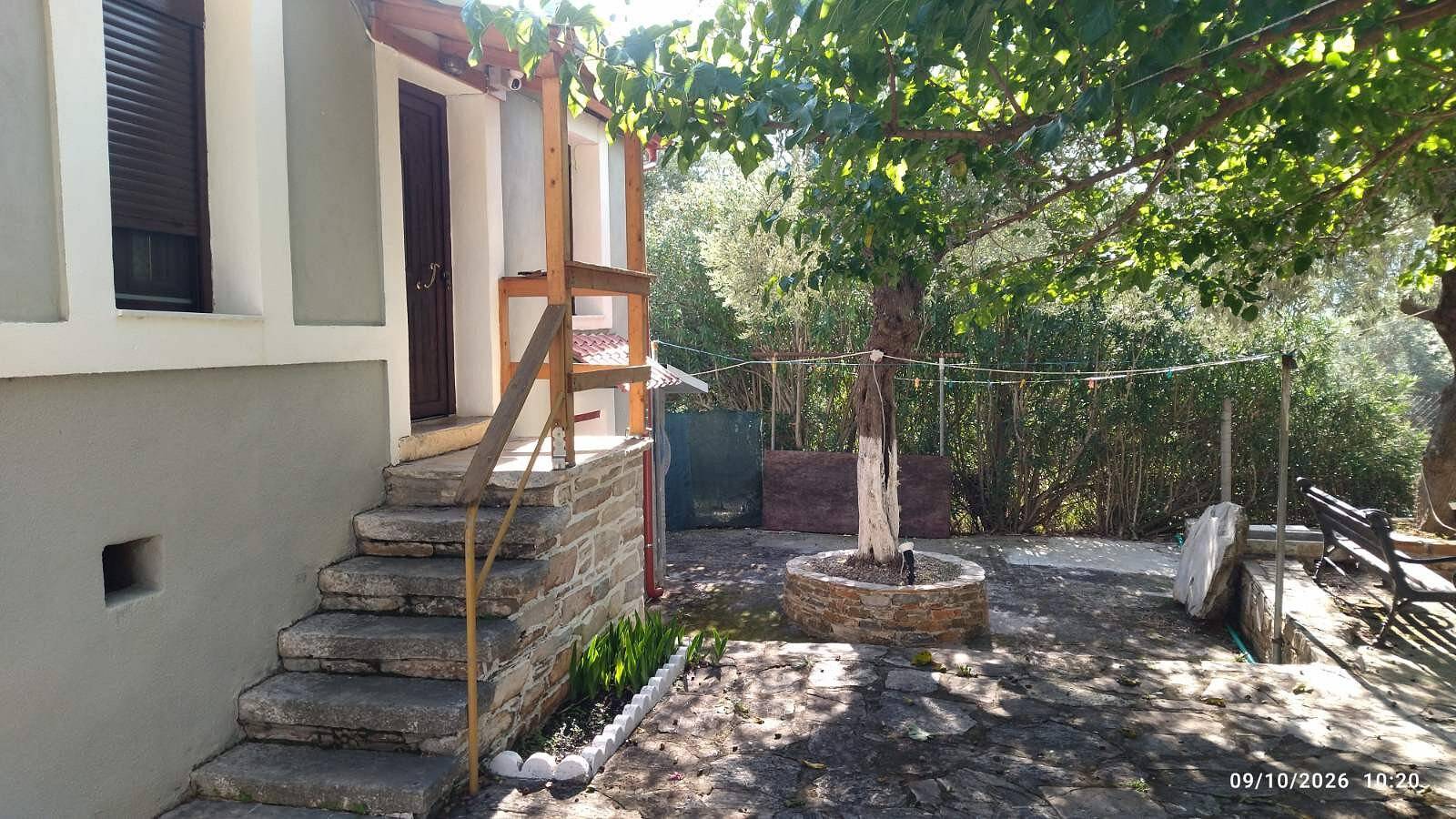Landhaus 'Milina Traditional House' mit Bergblick, Kamin und Garten in Pilion