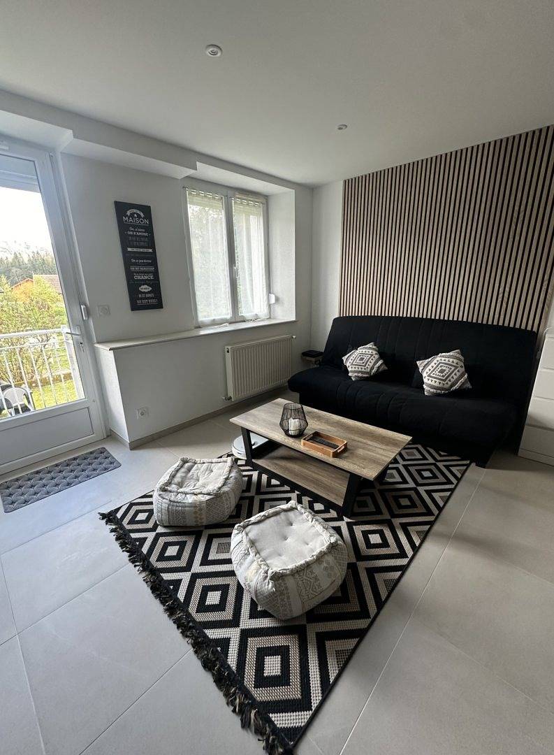 Appartement entier, P'tit gîte du Lézinois in Bonlieu, Jura Francais