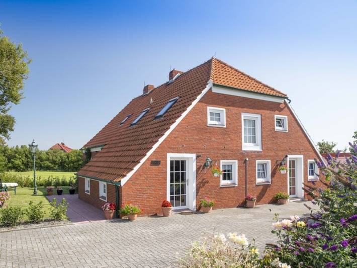 Ferienwohnung für 2 Personen, mit Terrasse und Garten in Werdum
