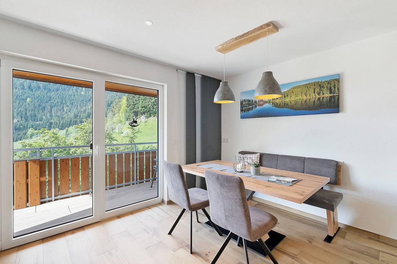 Ganze Wohnung, Holderstanzenhof: Ferienwohnung 'Talblick' mit Bergblick, privatem Balkon und Wi-Fi in Bad Peterstal-Griesbach, Mittlerer Schwarzwald