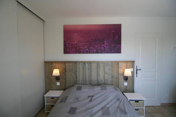 Location de vacances pour 11 personnes, avec piscine ainsi que vue et jardin, animaux acceptés à Saint-Pierre-de-Vassols - 3