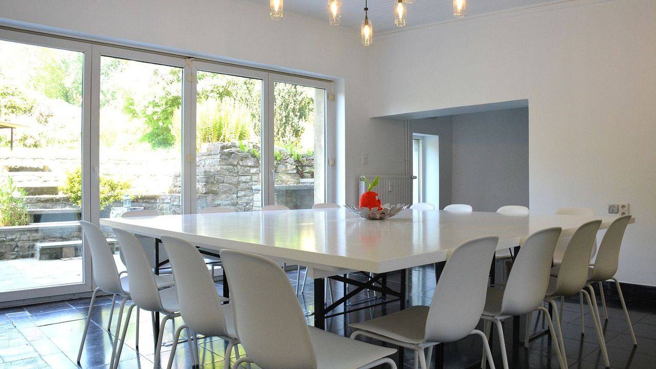 Ferienhaus für 22 Personen (600 m²) in Anhée Denée in Anhée, Regio Namur