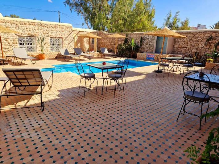 Maison de vacances pour 4 personnes, avec jardin et piscine, animaux acceptés