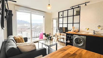 Gîte pour 4 personnes, avec balcon, animaux acceptés à Vienne (Isère)
