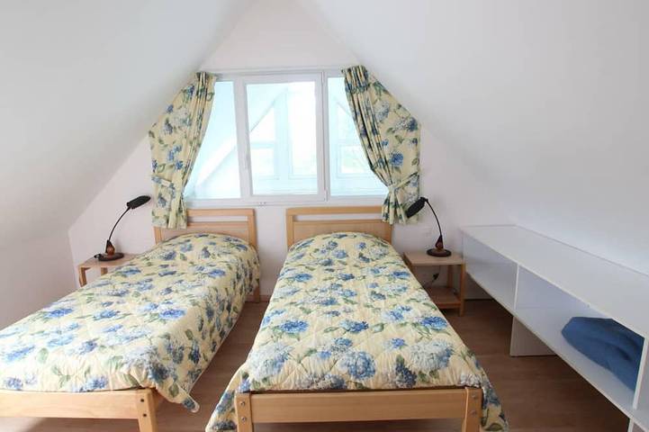 Gîte pour 6 personnes, avec jardin dans Biville - 4