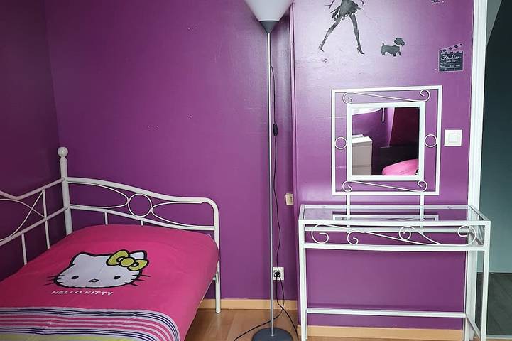 Maison de vacances pour 10 personnes, avec balcon ainsi que jardin et piscine, animaux acceptés dans Seine-et-Marne - 4