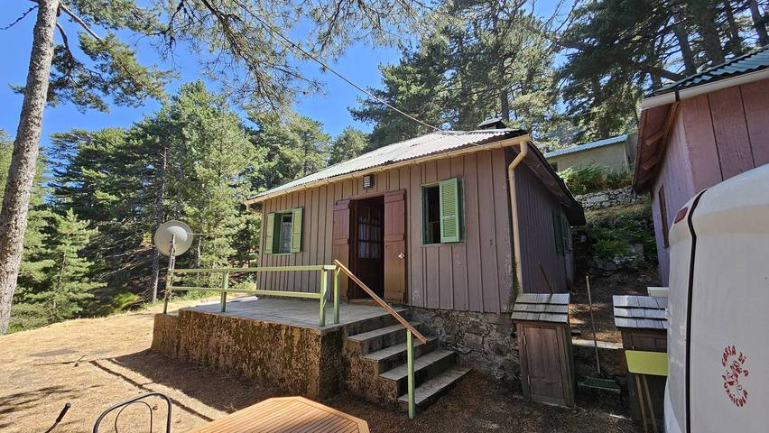Chalet pour 3 personnes, avec terrasse en Corse-du-Sud