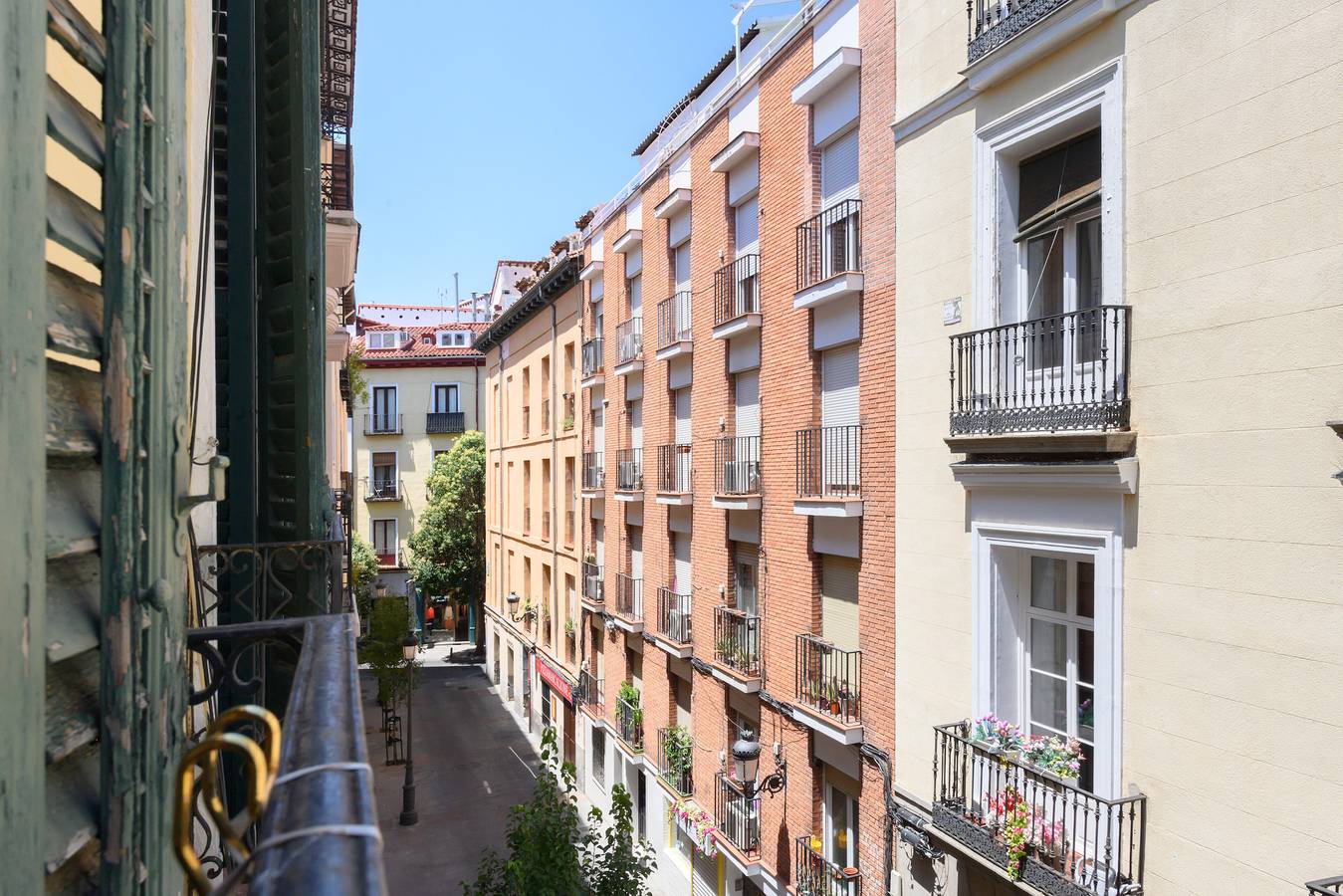 Apartamento entero, M Apartamento de 1 dormitorio con balcón in Centro (Madrid), Madrid