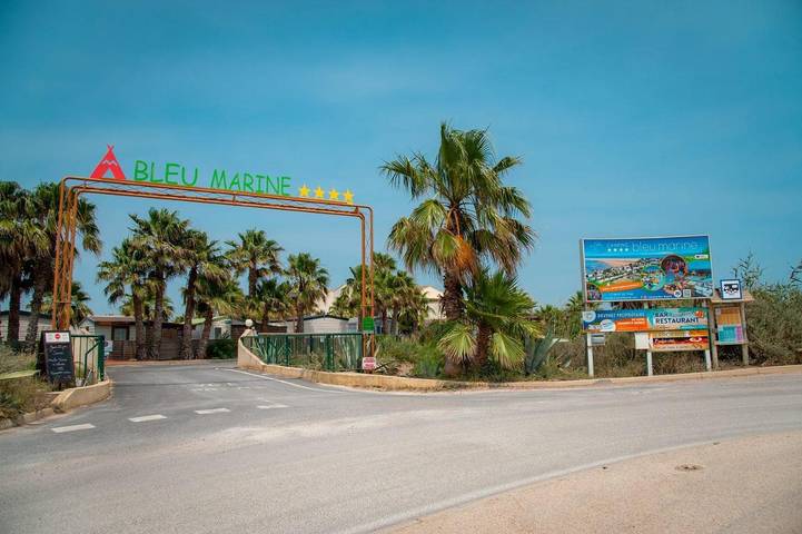 Location de vacances pour 4 personnes, avec Jacuzzi ainsi que Terrasse et Piscine dans Serignan Plage - 3