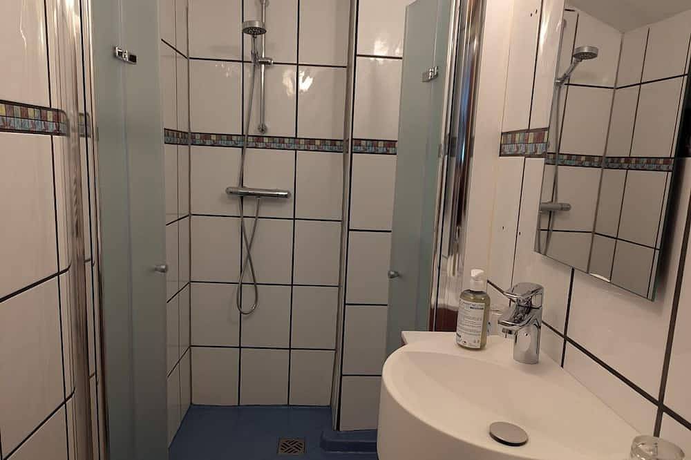 Mountain guest rooms near trails in Ventron, Parco naturale regionale dei Ballons des Vosges