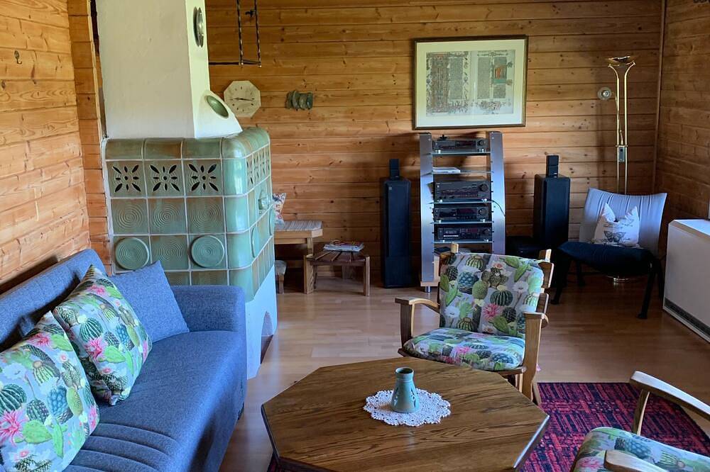 Ferienhaus mit Kachelofen in Haus im Wald, Grafenau