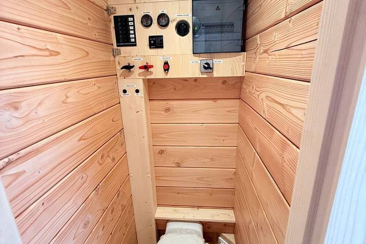 Péniche pour 6 personnes, avec terrasse dans Grand Est - 4