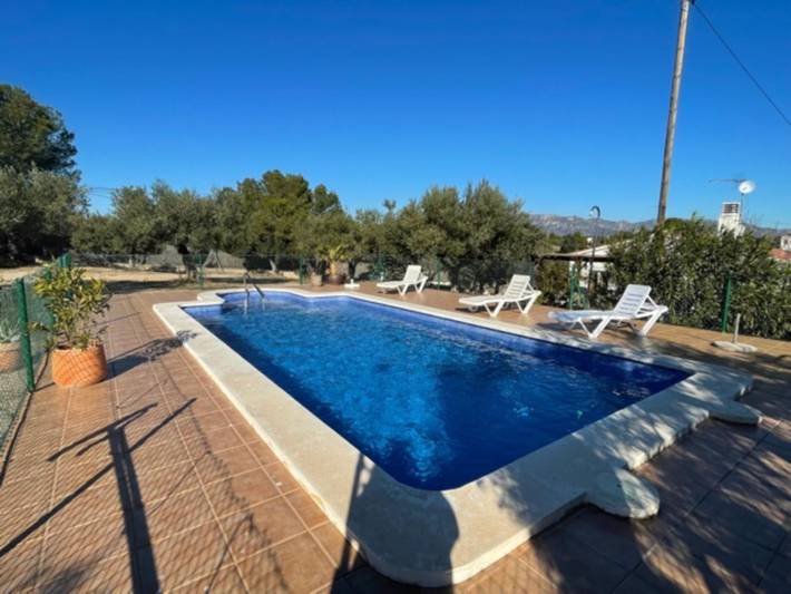 Villa pour 8 personnes, avec jardin, animaux acceptés à L'Ametlla de Mar
