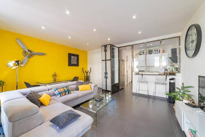 Gîte pour 4 personnes, avec terrasse et jardin dans Bowling Acropolis Nice - 3