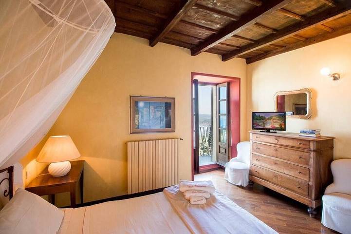 Gîte pour 4 personnes, avec terrasse dans Massino Visconti - 3