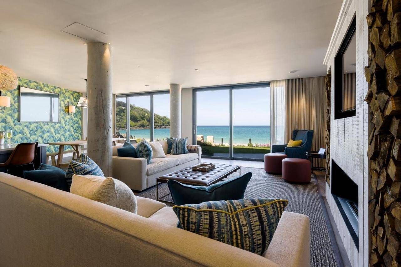 Villa - Beach Front in Carbis Bay, Cornwall