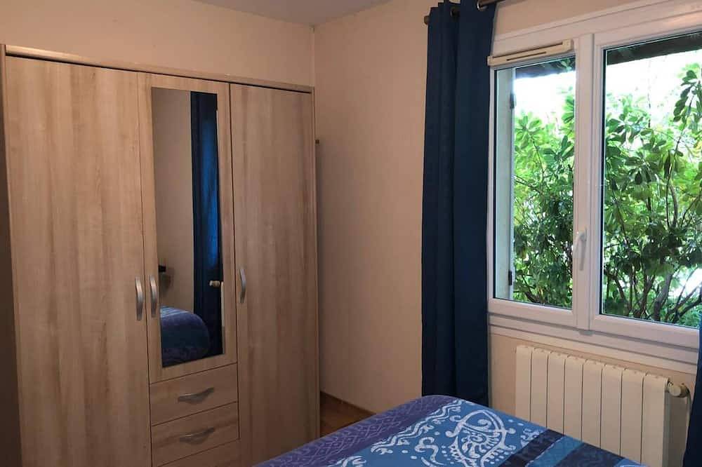 Villa \"Millésime\" 8 p. avec piscine et jacuzzi in Biganos, Arcachon region