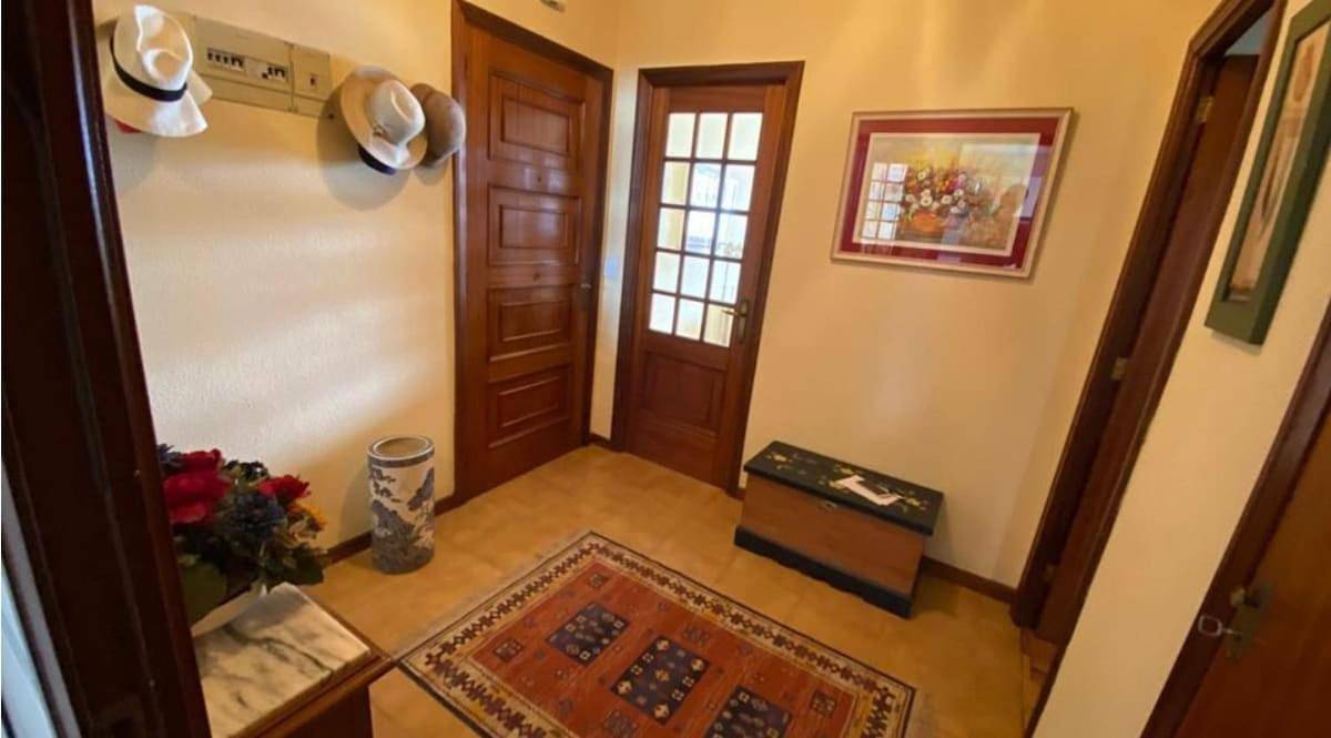Apartamento inteiro, Two-Bedroom Apartment in Praia da Madorra (Nigrán), Nigrán