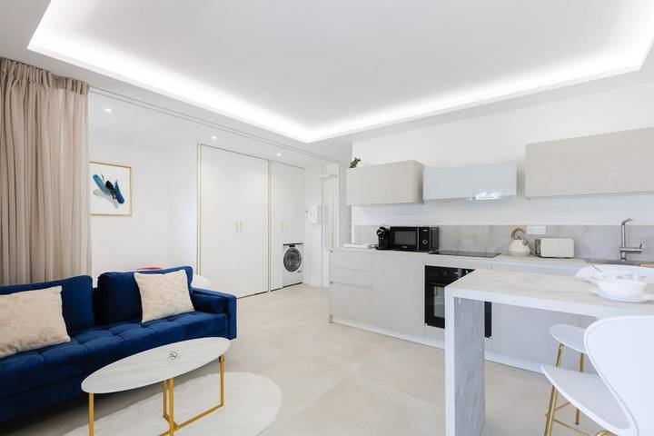 Gîte pour 2 personnes, avec Terrasse et Vue dans Port Gallice