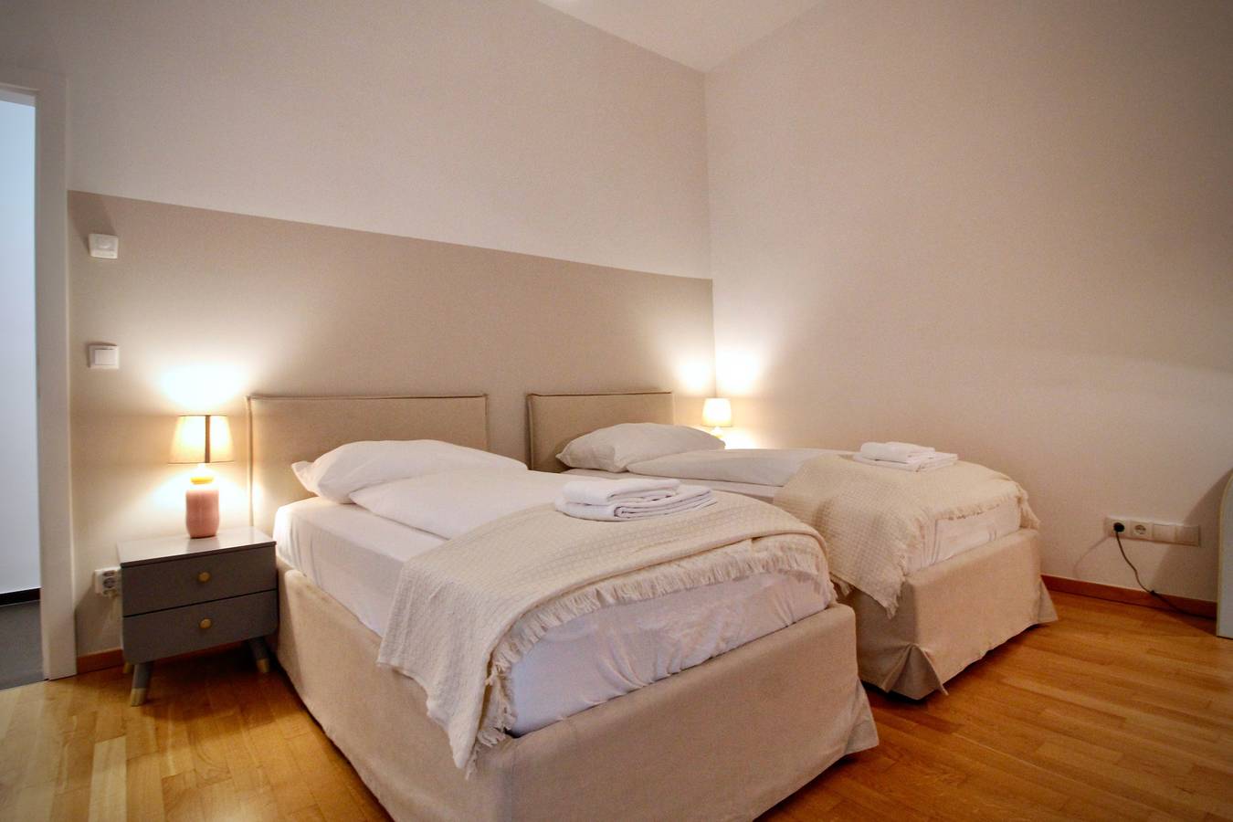 Ολόκληρο το διαμέρισμα, Stylish Home in Vienna’s Central 9th District in Βιέννη, Vienna Woods