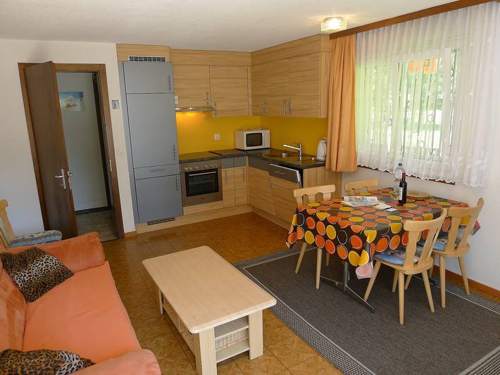 Gîte pour 4 personnes, avec vue ainsi que jardin et terrasse, animaux acceptés à Saas-Grund - 4