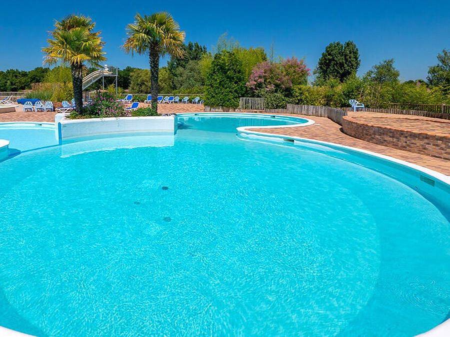 Camping Les Bois du Bardelet - Chalet 4 personen - Pmr 2 Zimmer 28m² in Poilly-lez-Gien, Montargis und Umgebung