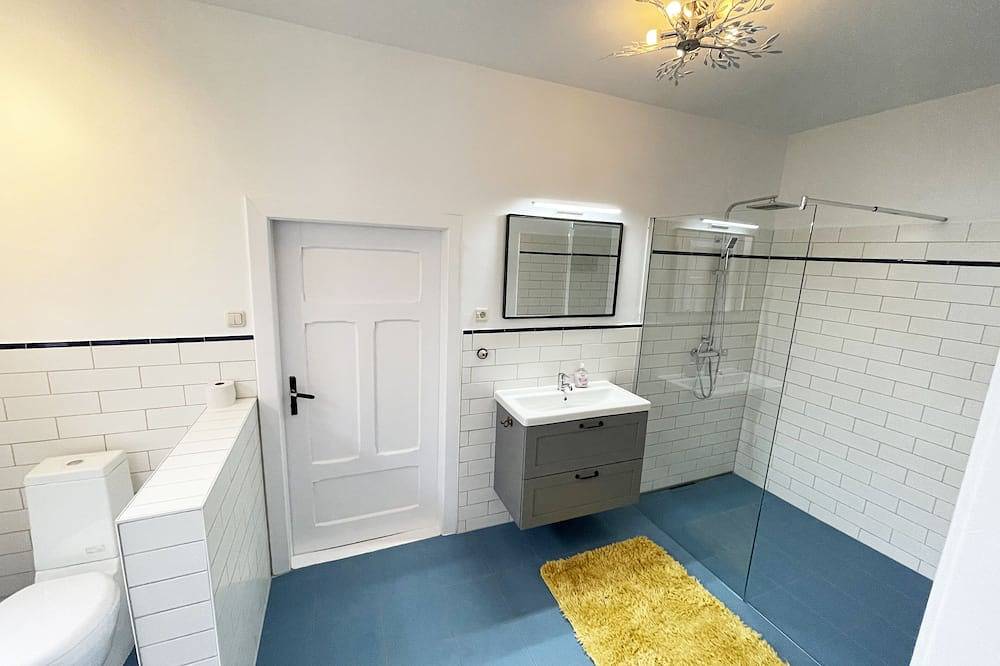 Former farmhouse with artistic ambience, sauna and whirlpool, foto 6