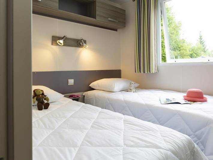 Flower Camping Le Kerleyou - Mobilhome 4 personnes - Mobil-home Standard 26m² - 2 chambres - terrasse semi-couverte - Tv 4 pers. in Douarnenez, Iroise