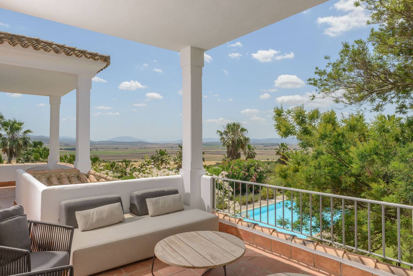 Casa de vacaciones 'Silene' con piscina privada, Wi-Fi y aire acondicionado in Benalup-Casas Viejas, Costa de la Luz