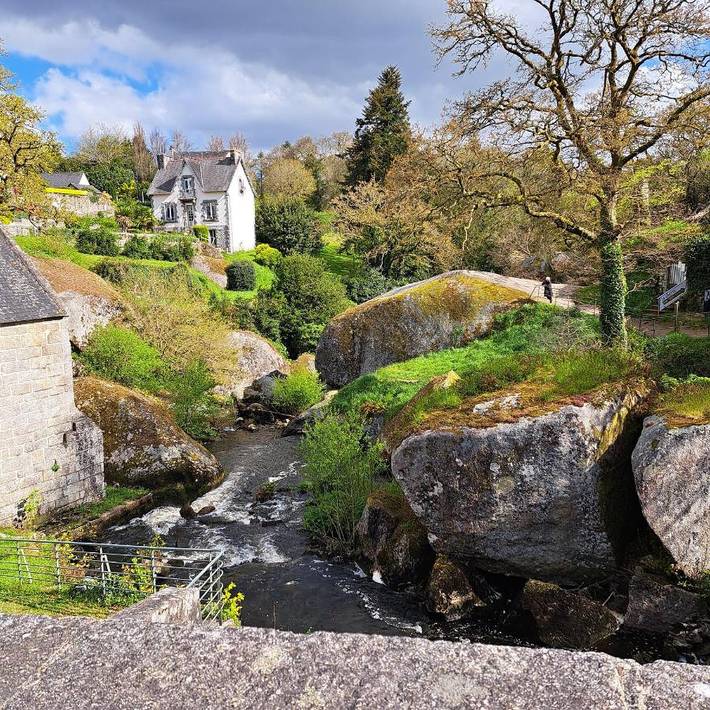 Gîte pour 3 personnes, avec vue, animaux acceptés dans Office De Tourisme De Huelgoat - 3