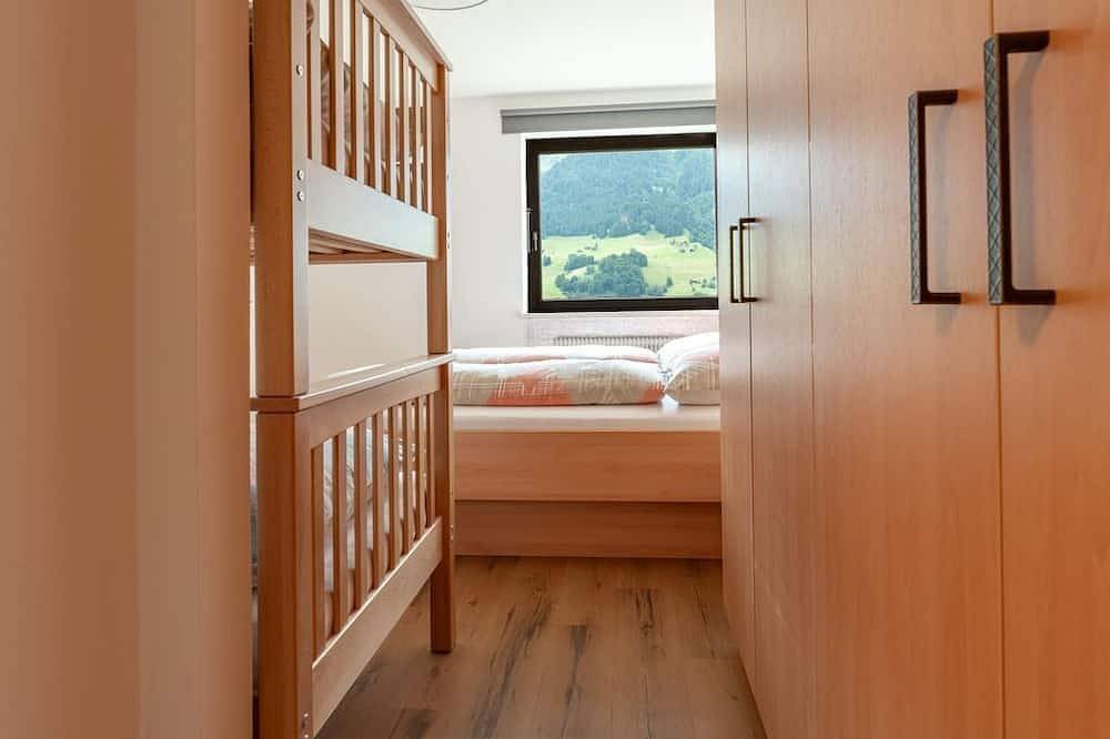 Entire apartment, Apartment Talblick - apartment/apartment, shower, Wc, 1 bedroom in Raggal, Lechquellengebirge