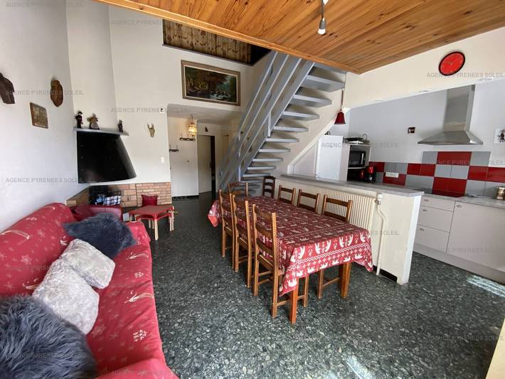 Gîte pour 8 personnes, avec balcon dans Office De Tourisme Des Angles