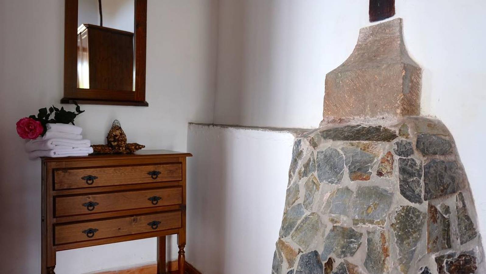 Appartement entier, Appartement charmant à Los Silos, 80 m² avec terrasse in La Tierra del Trigo, Los Silos