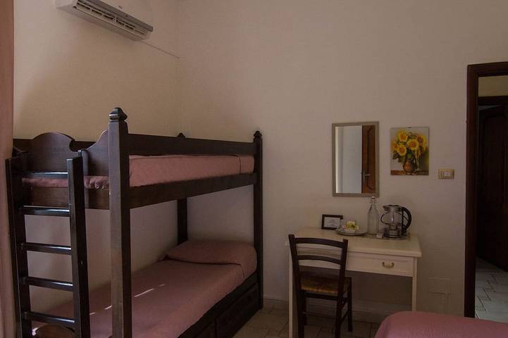 Location de vacances pour 4 personnes, avec jardin à Carbonia - 4