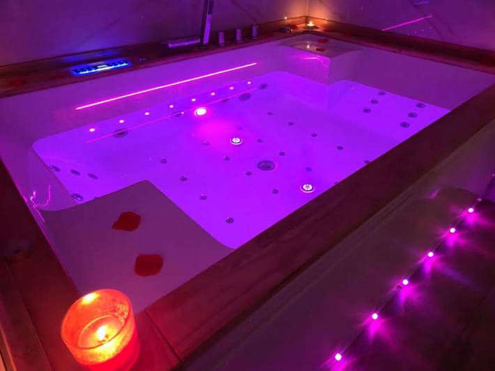 Maison d’hôte pour 4 personnes, avec jardin ainsi que jacuzzi et sauna, animaux acceptés à Taormina - 4