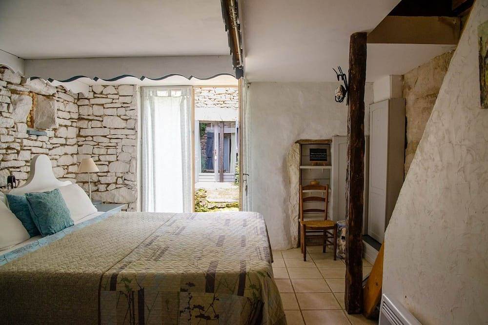 Guest house Maison De Celestine in Lunan, Massif Central