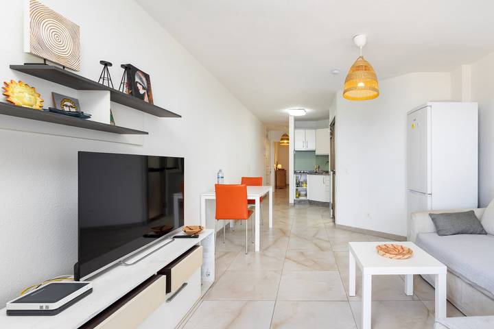 Appartement entier, Appartement de vacances pour 3 personnes avec terrasse in Puerto Santiago, Santiago del Teide