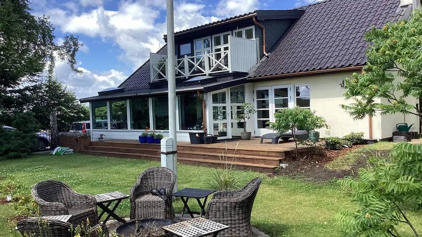 Ferienhaus für 9 Personen, mit Sauna und Terrasse - 1