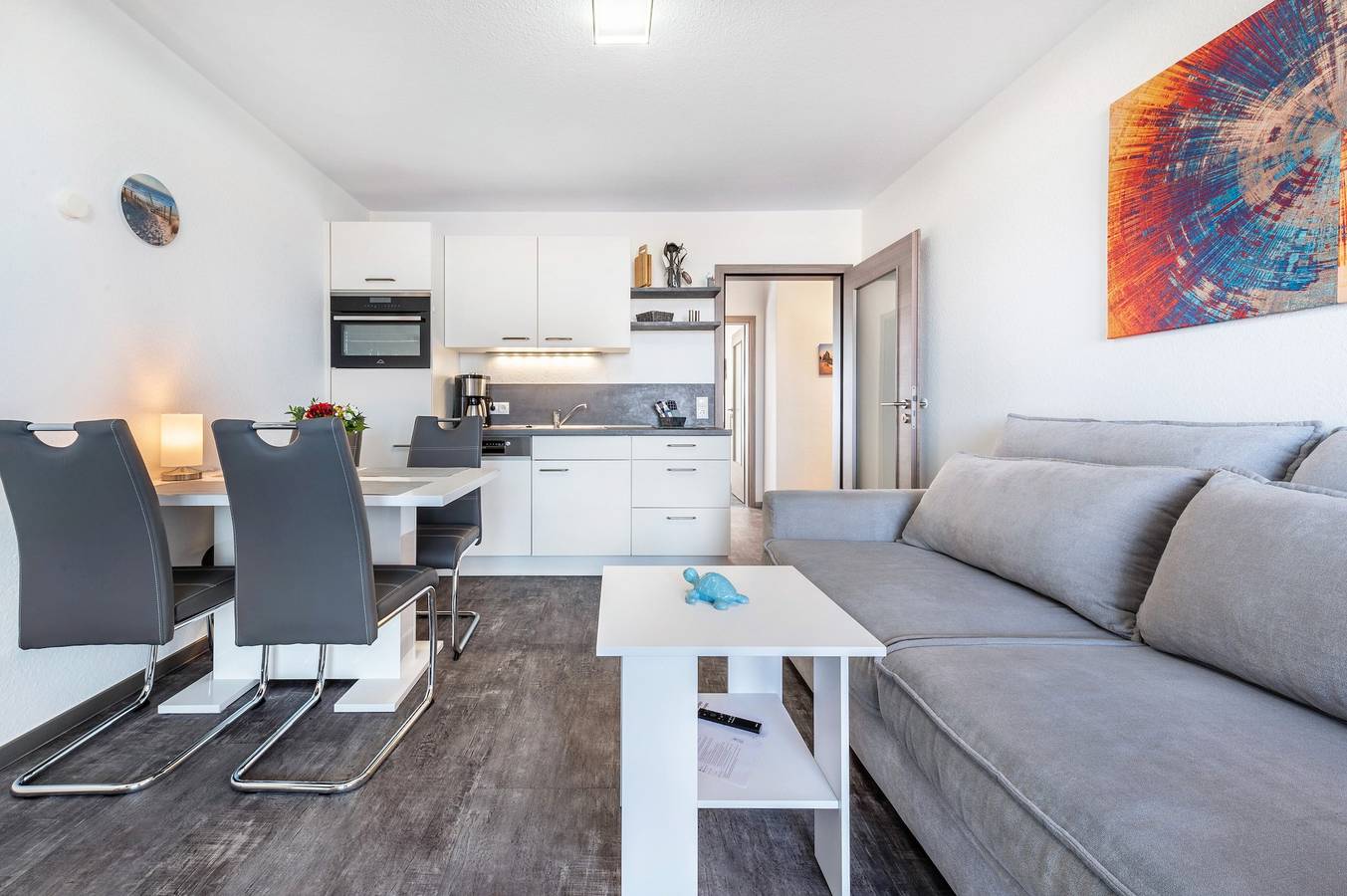 Ganze Wohnung, Ferienwohnung 'Hochparterre' mit Meerblick, Balkon und Wi-Fi in Sahlenburg Strand, Cuxhaven