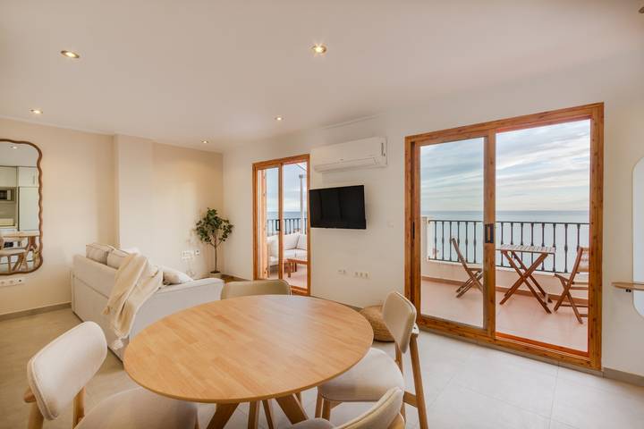 Ferienwohnung für 4 Personen, mit Terrasse und Pool - 1