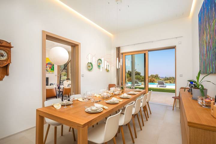 Villa pour 12 personnes, avec jacuzzi et sauna ainsi que jardin et terrasse, adapté aux familles à Splitska - 4