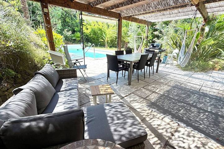Villa pour 7 personnes, avec jardin à Vallauris