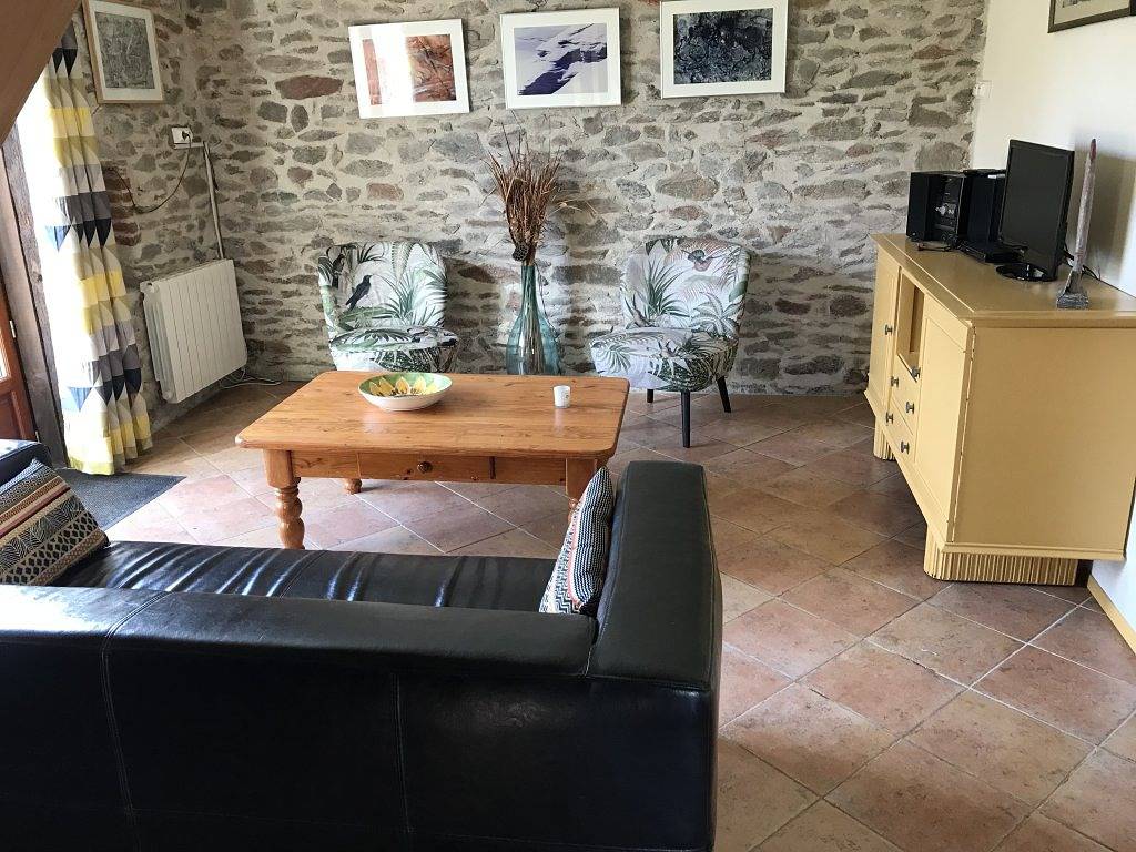 Gite avec belle vue in Bellenaves, Région de Montluçon