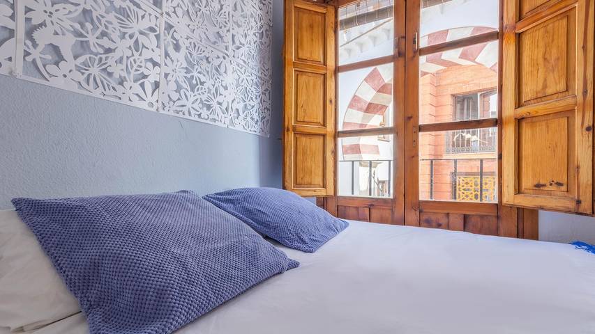 Vacation apartment for 2 people, with balcony in Cordoba