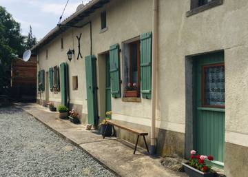 Chambre d’hôte pour 2 personnes, avec piscine et jardin ainsi que sauna et jacuzzi à Darnac