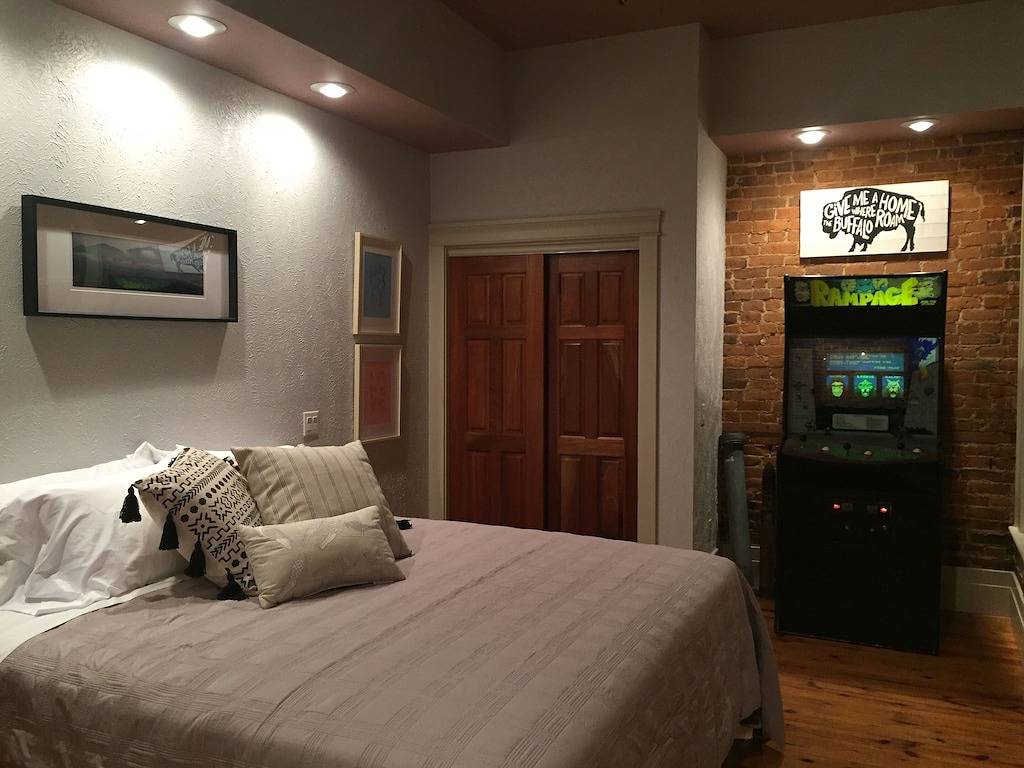 Ganze Wohnung, Nachteule 5W Street View W / Parking! in Eureka Springs, Carroll County (AR)