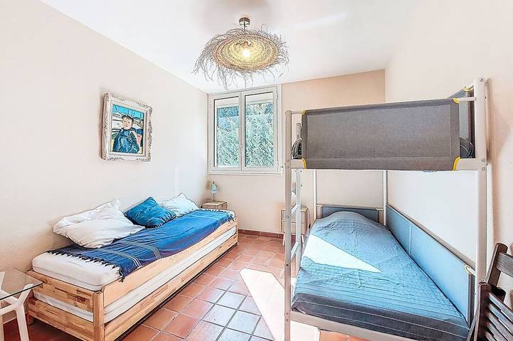 Gîte pour 4 personnes, avec jardin dans Plage Saint-Clair - 4